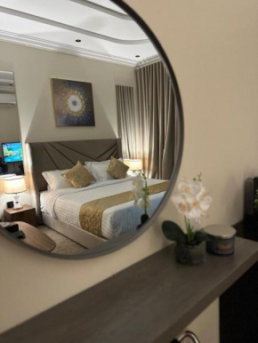 Aura House